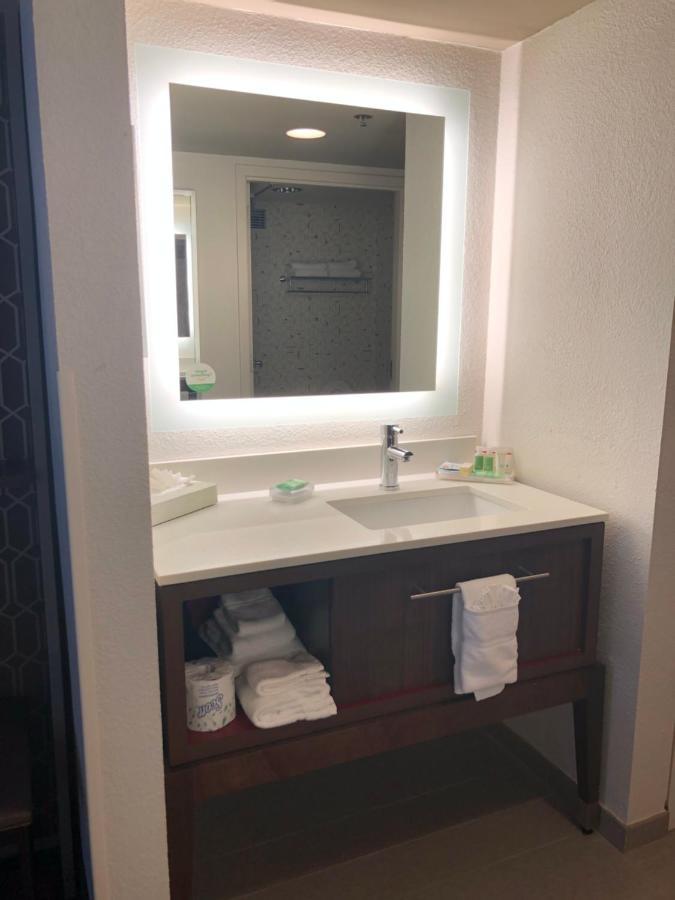 Holiday Inn Atlanta/Roswell By Ihg Luaran gambar