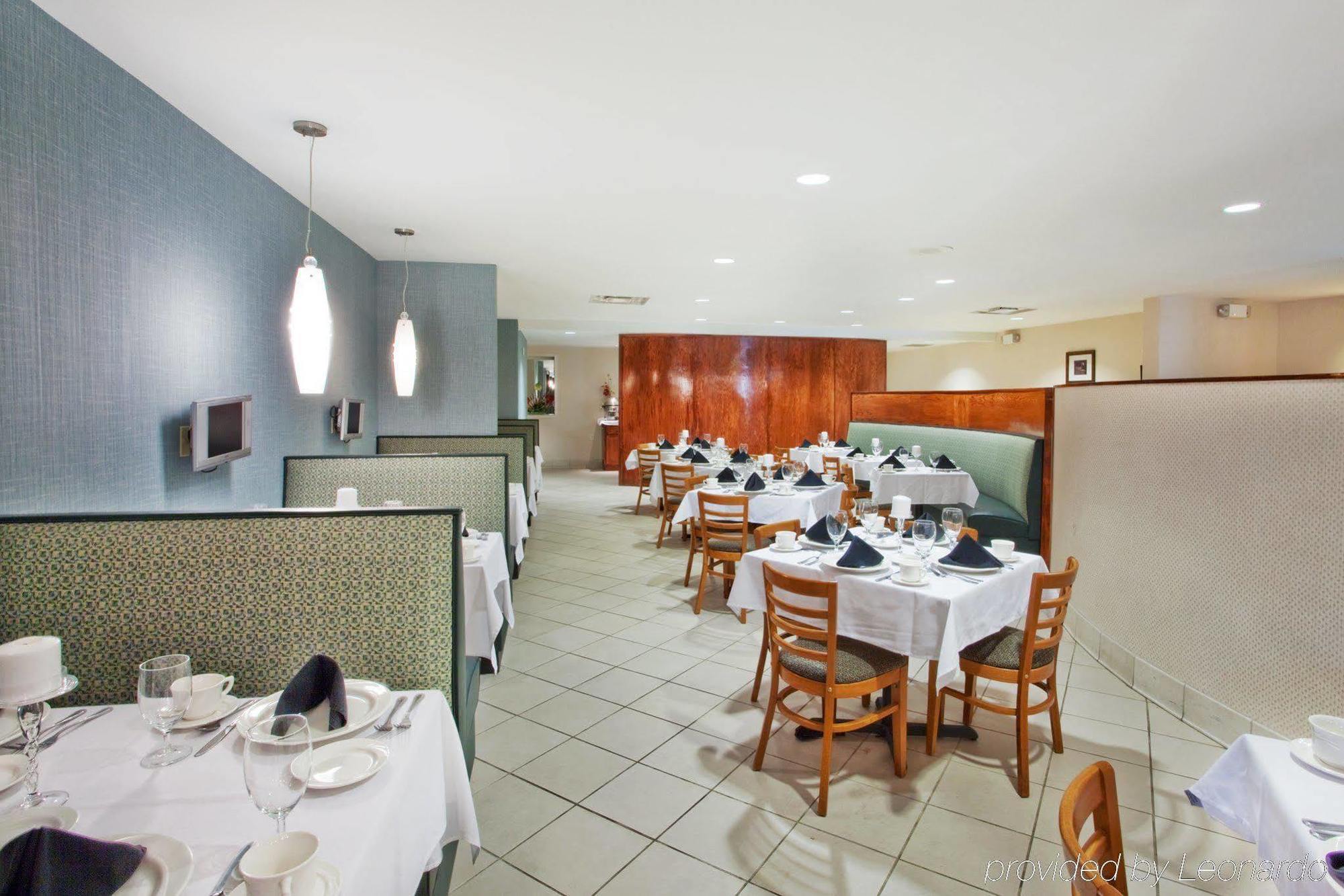 Holiday Inn Atlanta/Roswell By Ihg Restoran gambar